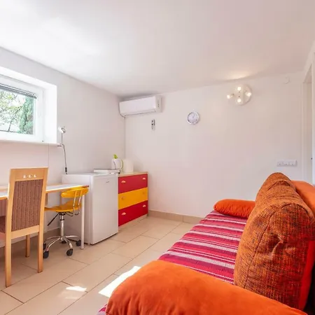 Studio Southwest 1 With Aircon & Free Parking Apartma Ljubljana